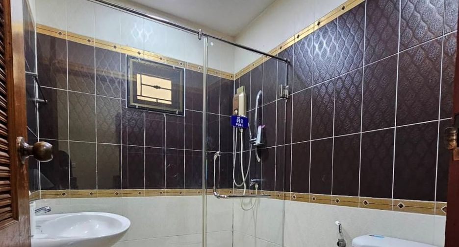 Villa zur Miete mit 3 Zimmer in Bang Lamung, Chonburi