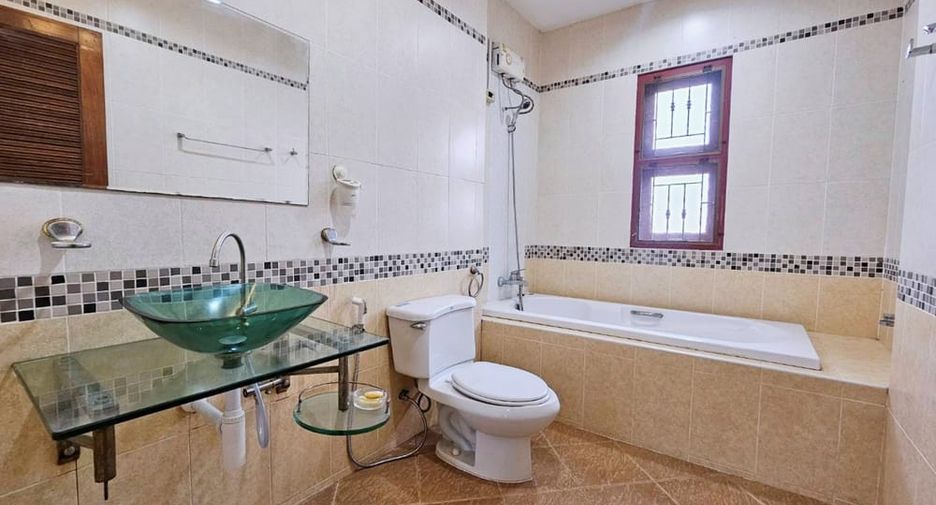 Villa zur Miete mit 3 Zimmer in Bang Lamung, Chonburi