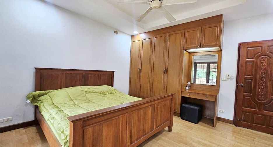 Villa zur Miete mit 3 Zimmer in Bang Lamung, Chonburi