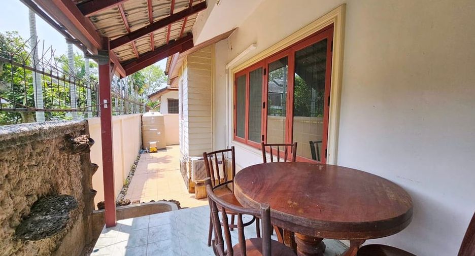 Villa zur Miete mit 3 Zimmer in Bang Lamung, Chonburi