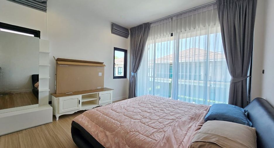 For sale 4 ベッドルーム house in Bang Lamung, Chonburi