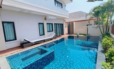 For rent and for sale 3 bedrooms villa in Huay Yai, Pattaya