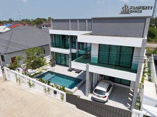 Продажа 5 спальни вилла в Банг Ламунг, Чонбури