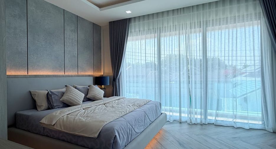 Villa zum Kauf mit 5 Zimmer in Bang Lamung, Chonburi