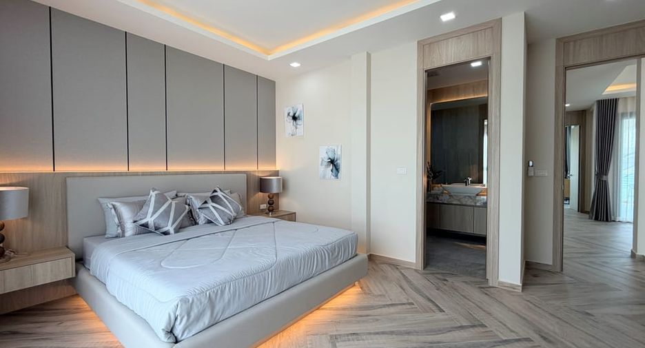 Villa zum Kauf mit 5 Zimmer in Bang Lamung, Chonburi