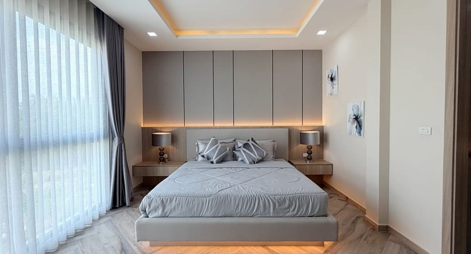 Villa zum Kauf mit 5 Zimmer in Bang Lamung, Chonburi