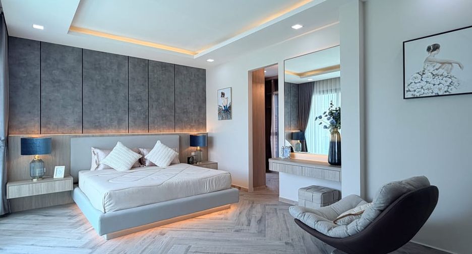 Villa zum Kauf mit 5 Zimmer in Bang Lamung, Chonburi
