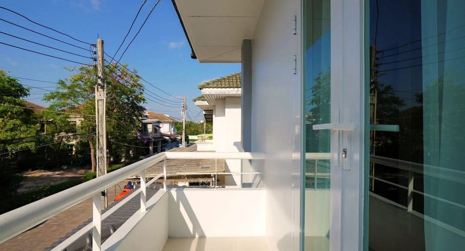 For sale 3 ベッドルーム house in Jomtien, Pattaya