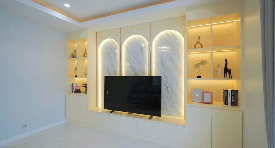For sale 3 ベッドルーム house in Jomtien, Pattaya