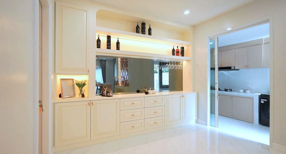 For sale 3 ベッドルーム house in Jomtien, Pattaya