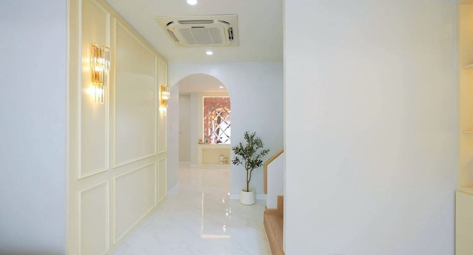 For sale 3 ベッドルーム house in Jomtien, Pattaya