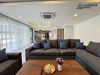 Villa zur Miete und zum Kauf mit 4 Zimmer in Bang Lamung, Chonburi