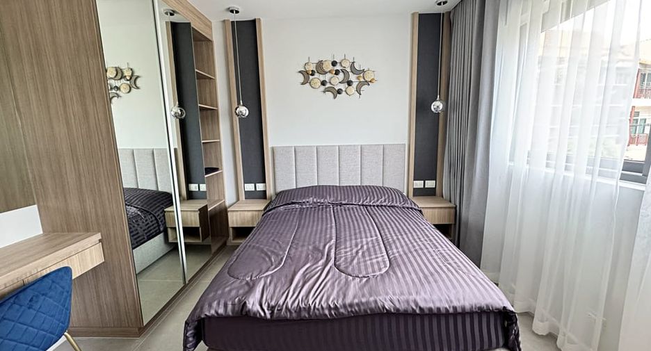 Villa zur Miete und zum Kauf mit 4 Zimmer in Bang Lamung, Chonburi