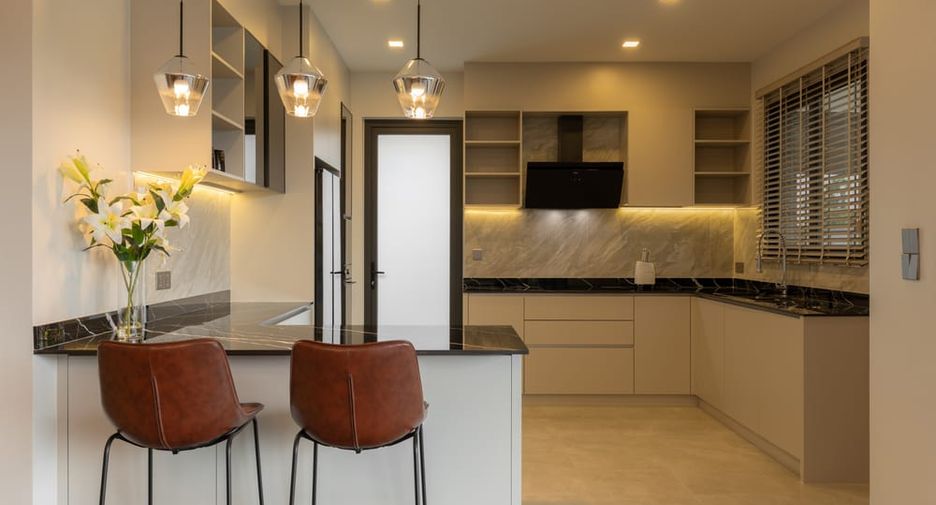 For sale 3 bedrooms villa in Bang Lamung, Chonburi