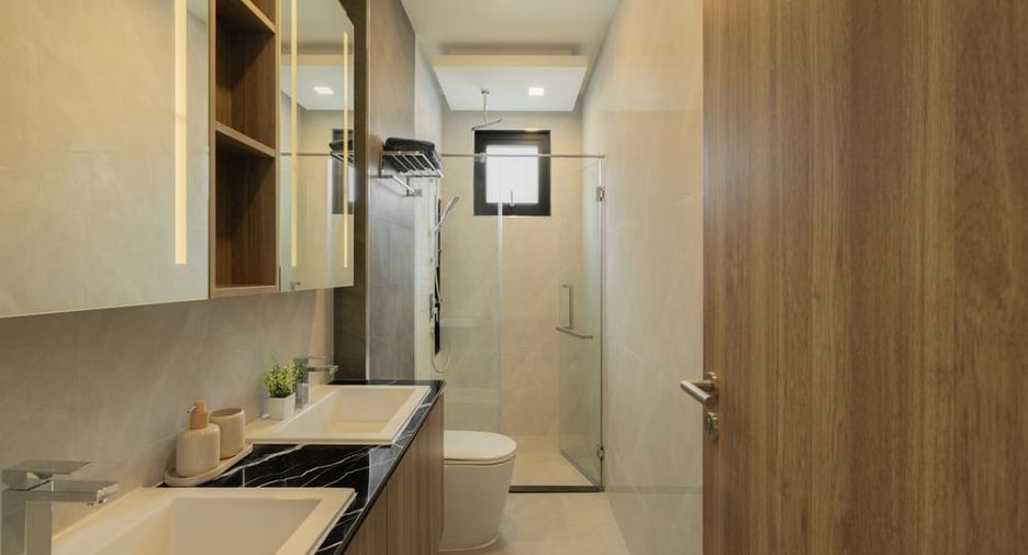 For sale 3 bedrooms villa in Bang Lamung, Chonburi