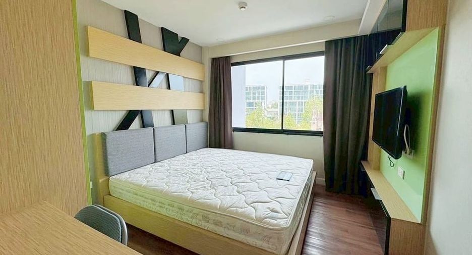 Продажа 2 спальни кондо в Йомтиен, Паттайя