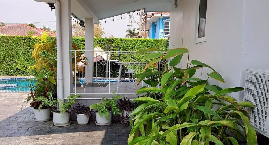 出租 4 卧室 别墅 在 Jomtien, 芭提雅