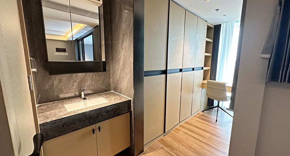 For rent 2 bedrooms condo in Bang Lamung, Chonburi