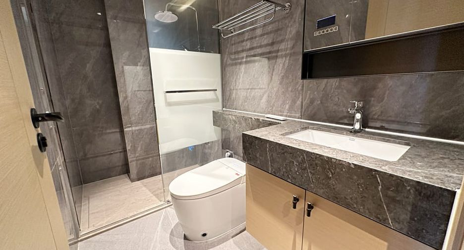 For rent 2 bedrooms condo in Bang Lamung, Chonburi