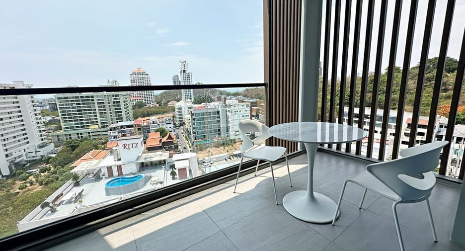 For rent 2 bedrooms condo in Bang Lamung, Chonburi