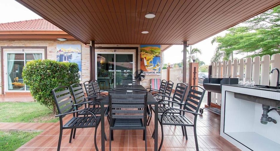 Villa zur Miete mit 6 Zimmer in Bang Lamung, Chonburi