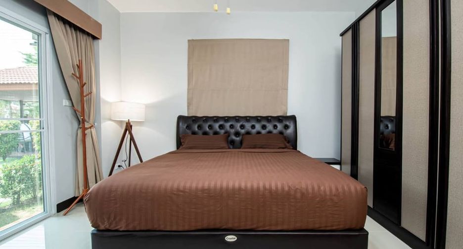 Villa zur Miete mit 6 Zimmer in Bang Lamung, Chonburi