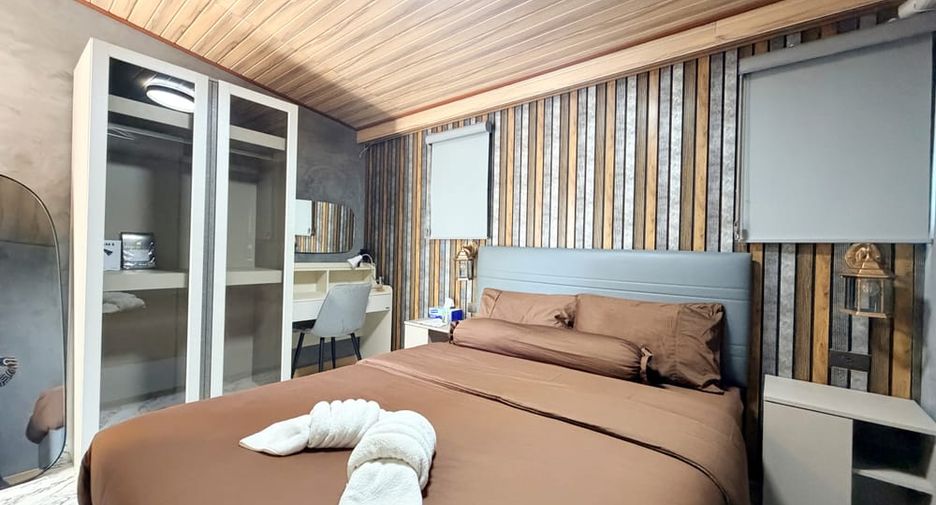 Villa en alquiler y en venta de 6 habitaciones en Bang Lamung, Chonburi