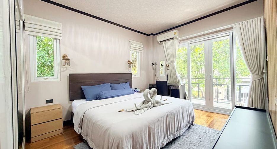 Villa en alquiler y en venta de 6 habitaciones en Bang Lamung, Chonburi
