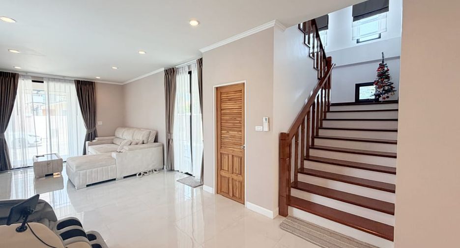 À vendre 3 chambres maison à Bang Lamung, Chonburi
