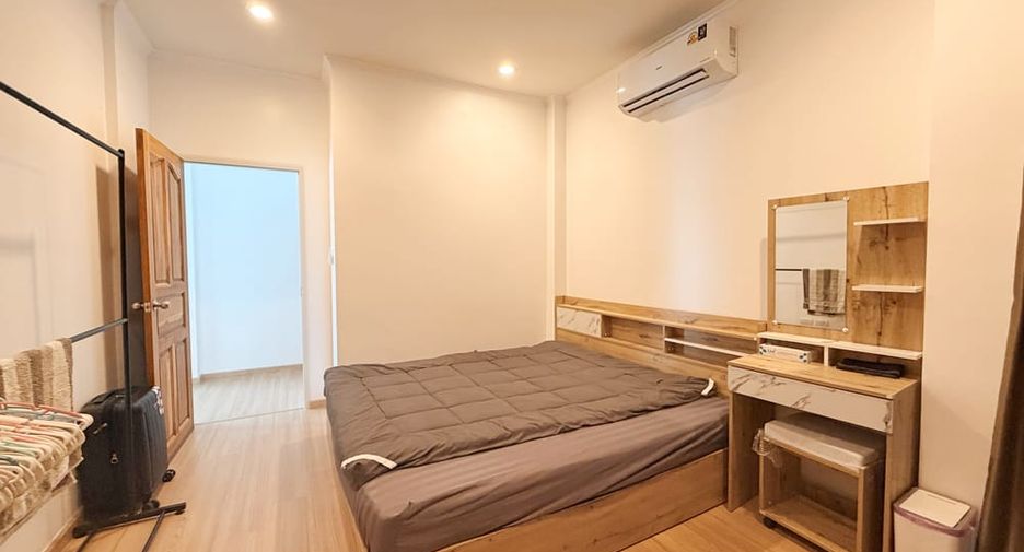 À vendre 3 chambres maison à Bang Lamung, Chonburi