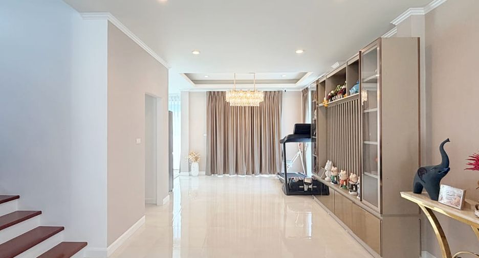 À vendre 3 chambres maison à Bang Lamung, Chonburi