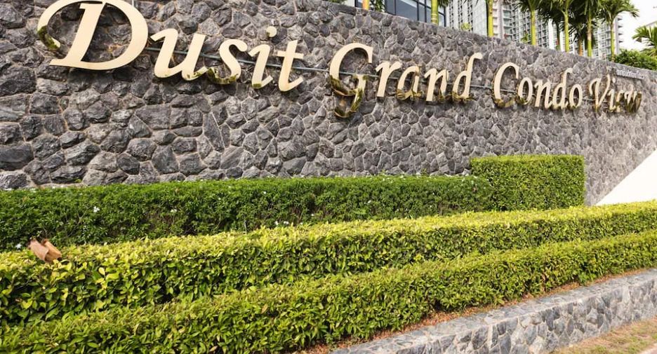 For sale 2 ベッドルーム condo in Jomtien, Pattaya