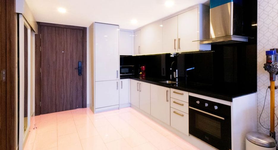 For sale 2 bedrooms condo in Bang Lamung, Chonburi