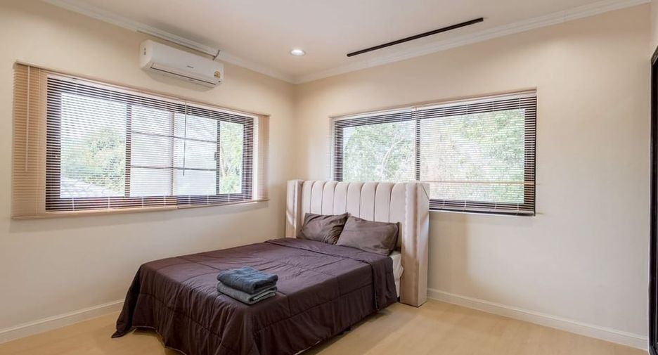 Villa zur Miete mit 5 Zimmer in Bang Lamung, Chonburi