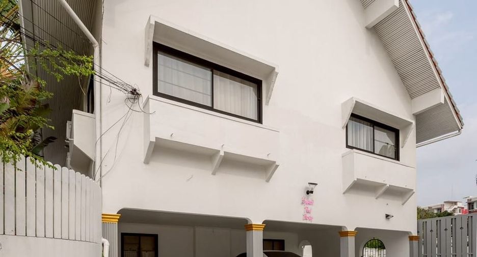 Villa zur Miete mit 5 Zimmer in Bang Lamung, Chonburi