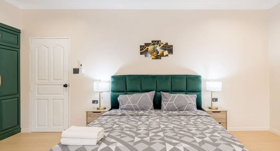 Villa zur Miete mit 5 Zimmer in Bang Lamung, Chonburi