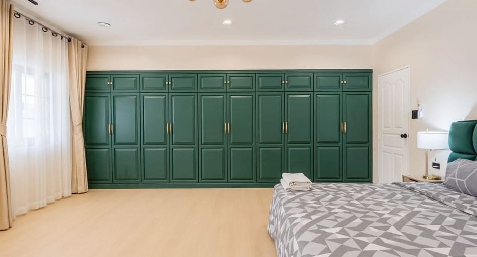 Villa zur Miete mit 5 Zimmer in Bang Lamung, Chonburi