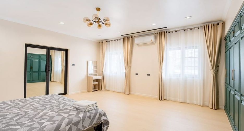 Villa zur Miete mit 5 Zimmer in Bang Lamung, Chonburi