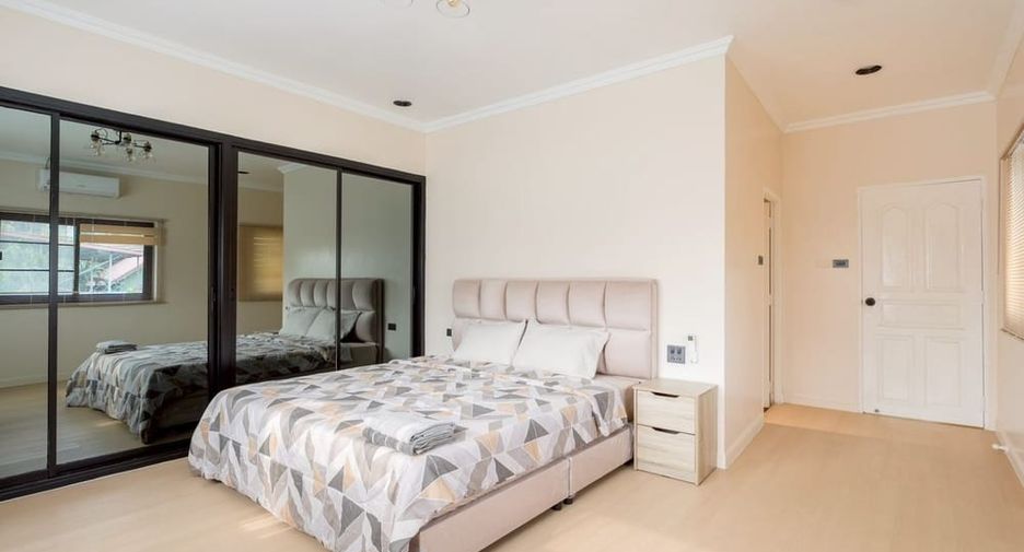 Villa zur Miete mit 5 Zimmer in Bang Lamung, Chonburi