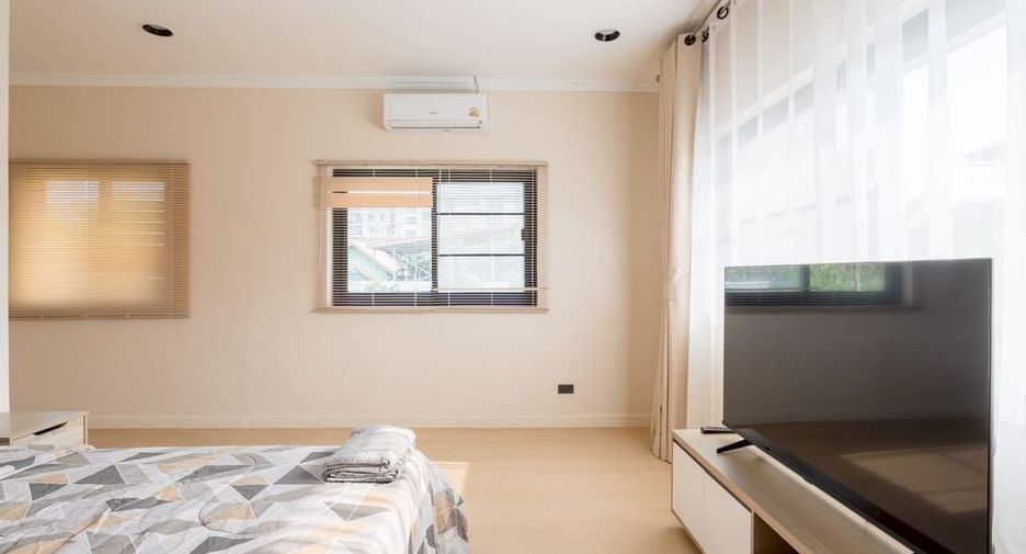 Villa zur Miete mit 5 Zimmer in Bang Lamung, Chonburi