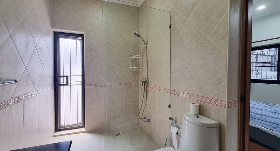 Продажа 2 спальни вилла в Банг Ламунг, Чонбури