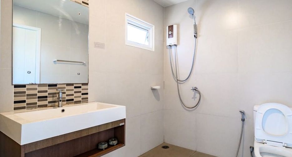 For sale 3 bedrooms house in Bang Lamung, Chonburi