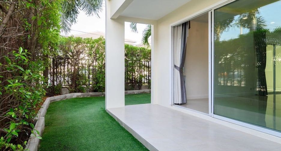 For sale 3 bedrooms house in Bang Lamung, Chonburi