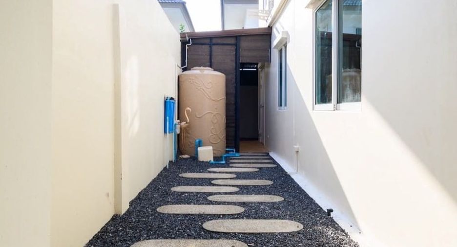 For sale 3 bedrooms house in Bang Lamung, Chonburi