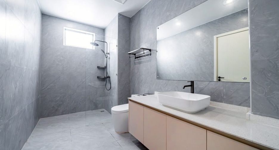 À vendre 6 chambres villa à Bang Lamung, Chonburi