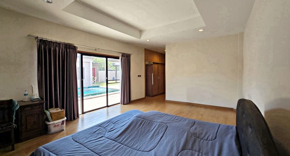 For sale 3 ベッドルーム villa in Huay Yai, Pattaya