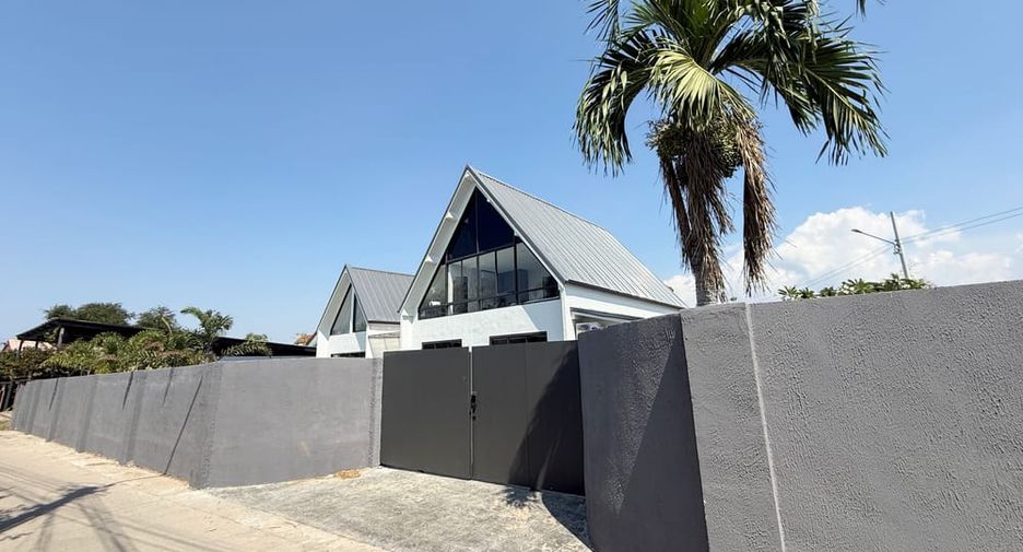 Villa zum Kauf mit 6 Zimmer in Bang Lamung, Chonburi