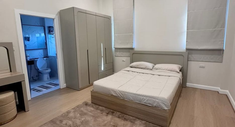 À vendre 3 chambres villa à Bang Lamung, Chonburi