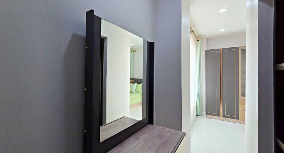 Haus zur Miete und zum Kauf mit 4 Zimmer in Bang Lamung, Chonburi