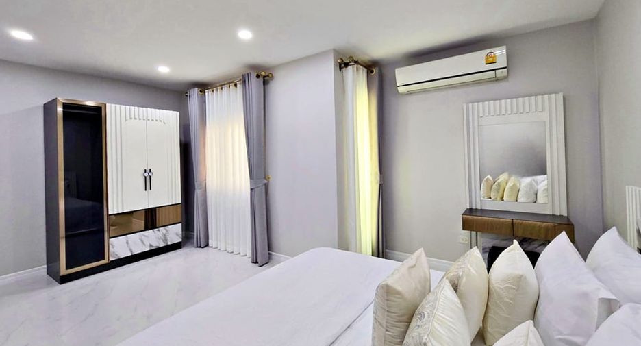 Haus zur Miete und zum Kauf mit 4 Zimmer in Bang Lamung, Chonburi